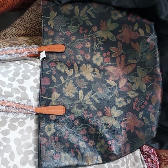 NWT-Floral Tote Bag - Picture 8 of 8